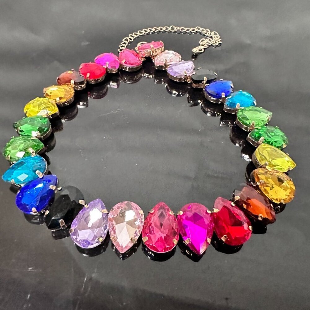Rainbow Crystal Necklace Chakra Colorful Choker Party Festive Club Holiday NWT - Picture 6 of 12